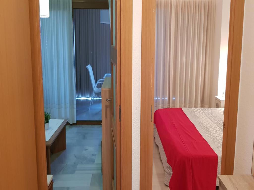 1ªLinea 4-5 pax Wifi-Benidorm1hab y 2 sofas, Aire, Playa Levante Apt Cachirulo Exterior foto